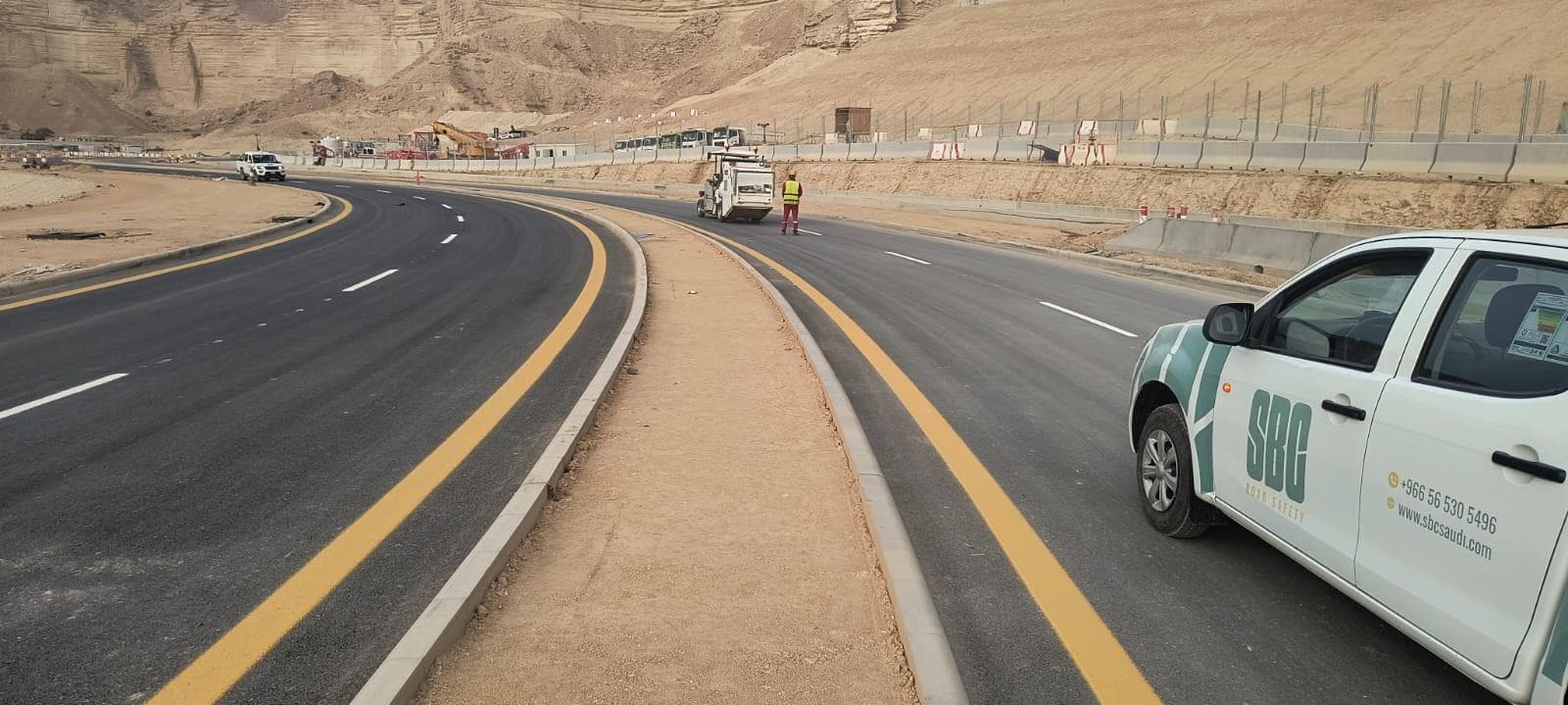 الطرق الرئيسية والثانوية لمنطقة المنتجع — قدية